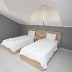 Raya3 Villa